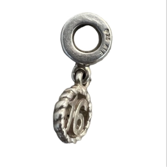 Pandora Sweet 16 Charm - Picture 2 of 2